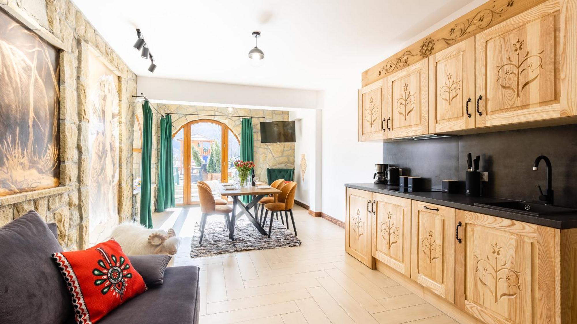 Aparthotel Delta Royal Koscielisko Bilik gambar